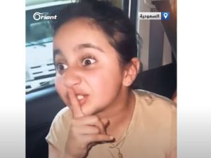 نتالي السورية تسمع الاذان لاول مرة