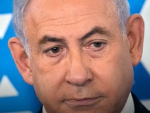 نتنياهو يعلن اطلاق مشروع قطار سريع يربط اسرائيل بالسعودية