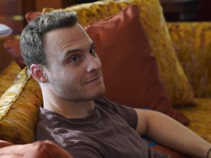  Bürsin has been causing problems on the set of Ya Çok Seversen (Twitter)