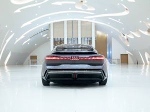 أودي الشرق الأوسط تعرض سيارة AI:CON المستقبلية في متحف المستقبل