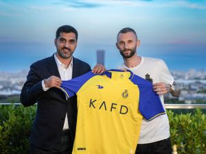 النصر لا يستطيع تسجيل مارسيلو بروزوفيتش في الوقت الراهن (Photo by - / Al Nassr Football Club / AFP)
