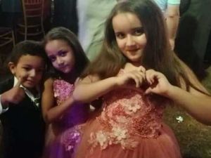 سيدة مصرية تقتل أبناءها الثلاثة