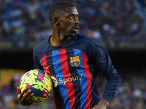 Barcelona's French forward Ousmane Dembele takes the ball during the Spanish league football match between FC Barcelona and CA Osasuna at the Camp Nou stadium in Barcelona on May 2, 2023. (Photo by LLUIS GENE / AFP)