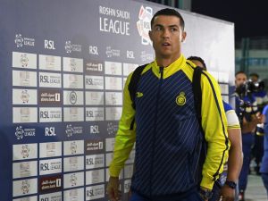 Nassr's Portuguese forward Cristiano Ronaldo arrives ahead of the Saudi Pro League football match between Al-Nassr and Al-Ettifaq at the Prince Mohammed Bin Fahd Stadium in Dammam on May 27, 2023. (Photo by AFP)