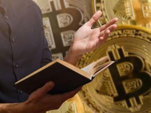 Top 10 crypto books every investor should read