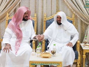 المعيقلي في اول ظهور له بعد تعافيه 