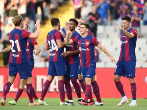 برشلونة يظفر باللقب (Photo by Pau BARRENA / AFP)