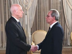 احمد حشاني رئيسا للحكومة التونسية خلفا لـ  نجلاء بودن