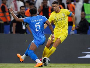 رونالدو والبليهي خلال المباراة (Photo by AFP)