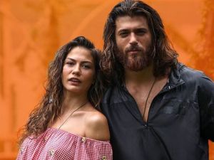 Can Yaman and Demet Özdemir are hiding their love: new claim