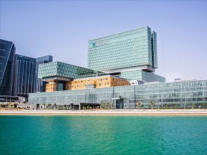 قسم الطوارئ في كليفلاند كلينك أبوظبي يحصد مجدداً جائزة "لانترن" المرموقة من جمعية ممرضي الطوارئ