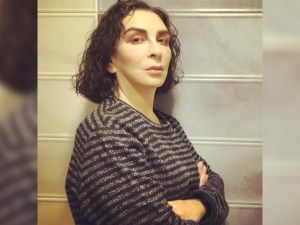 Iranian woman