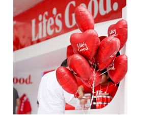 Join LG’s Heartwarming “Finger Heart” Challenge With Social Gesture Of Love