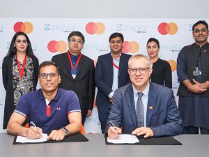 Zindigi, Powered by JS Bank Launches Innovative Partnership with Mastercard to Transform Mass Transit in Karachi