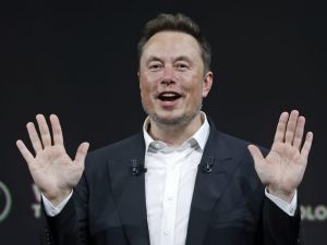 Throttling controversy: X's traffic tactics target sites disliked by Elon Musk