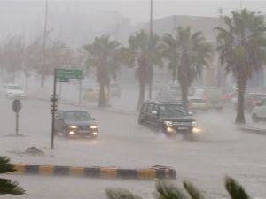 عاصفة عنيفة في مكة المكرمة