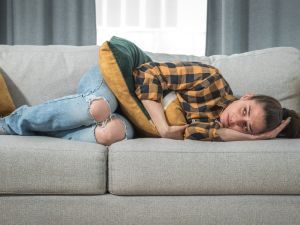 أسباب غزارة الدورة الشهرية بعد سن الأربعين