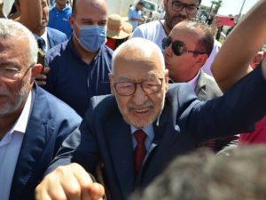 تتهم السلطات التونسية الغنوشي بالتآمر على امن الدولة والفساد