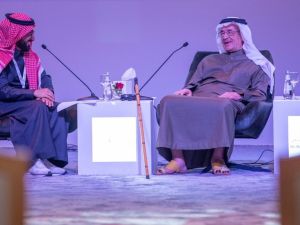  الراحل منصور الخريجي