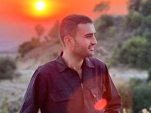 CZN Burak bir hayranından 37.000 dolarlık lüks bir hediye aldı.. Şuna bir bakın!