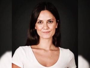 Pictures of Merve Kayaalp casket and her father reveals why she committed suicide