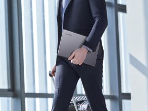 Huawei's latest event: emphasizing electric cars and new accessories while keeping quiet on smartphones