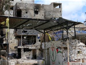 الدمار في مخيم عين الحلوة