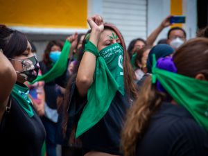 members of feminist collectives demonstrate in the streets of the Historic Center of Puebla to demand the legalization of abortion. (Shutterstock) legalize abortion