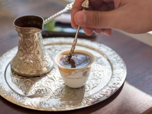 تفسير رؤية شرب القهوة في المنام