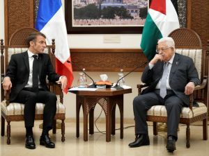 ماكرون يدعو من اسرائيل الى "تحالف دولي لمكافحة حماس"