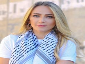 دلال أبو آمنة