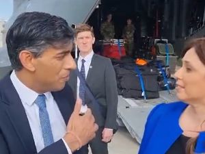 سوناك وصل اسرائيل على متن طائرة شحن عسكرية محملة بالاسلحة