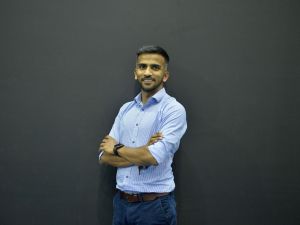 المشرق يتعاون مع أكبر نادٍ لرياضة البادل تنس في الإمارات العربية المتحدة