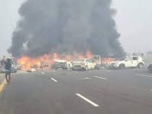 حادث مروع وقع على طريق القاهرة الإسكندرية الصحراوي.