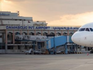  خروج مطاري دمشق وحلب من الخدمة
