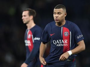 Paris Saint-Germain's French forward #07 Kylian Mbappe looks on at the end of the UEFA Champions League Group F football match between Paris Saint-Germain (PSG) and AC Milan at the Parc de Princes in Paris on October 25, 2023. (Photo by FRANCK FIFE / AFP)