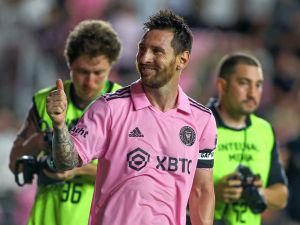 Inter Miami's Argentine forward #10 Lionel Messi gives a thumbs up following the Major League Soccer (MLS) football match between Inter Miami CF and FC Cincinnati at DRV PNK Stadium in Fort Lauderdale, Florida, on October 7, 2023. (Photo by Chris Arjoon / AFP)