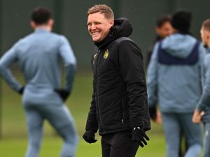 Newcastle United's English head coach Eddie Howe attends a training session at the team's training facility in Newcastle-upon-Tyne, northeast England, on October 24, 2023 on the eve of their UEFA Champions League group F football match against Borussia Dortmund. (Photo by Oli SCARFF / AFP)