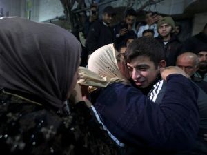 50 اسيرة لازلن في معتقلات الاحتلال