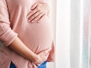 تفسير رؤية امرأة حامل في المنام للمتزوجة