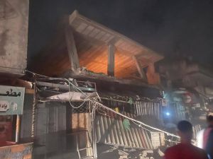 قصف مبنى في مخيم بلاطة 