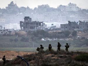 الجيش الاسرائيلي يقتحم مجمع الشفاء والبيت الابيض يشدد على حماية المستشفيات والمرضى