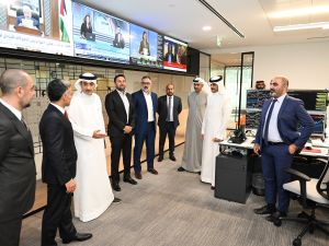 الرئيس التنفيذي لممتلكات يزور بنك البحرين الوطني