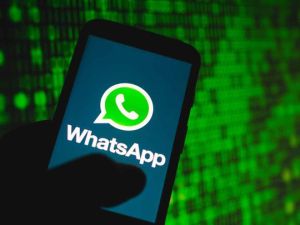 WhatsApp testing feature to search messages by date
