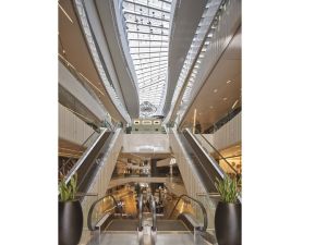 Al Hamra Real Estate Receives Three ISO Certifications for Multi-Dimensional Excellence