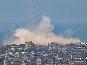 قصف اسرائيلي على قطاع غزة