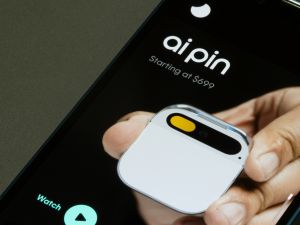 AI Pin