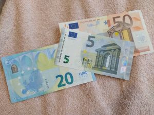 سعر اليورو اليوم في سوريا