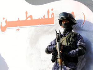 حذر المتحدث باسم القوات المسلحة اليمنية العميد يحيى سريع الولايات المتحدة من التصعيد ضد اليمن وشعبه