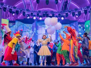 Celebrate New Year’s Eve 7 times at Global Village 